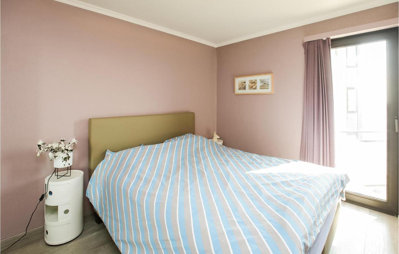 1 Bedroom Lovely Apartment In Oostende Exterior photo